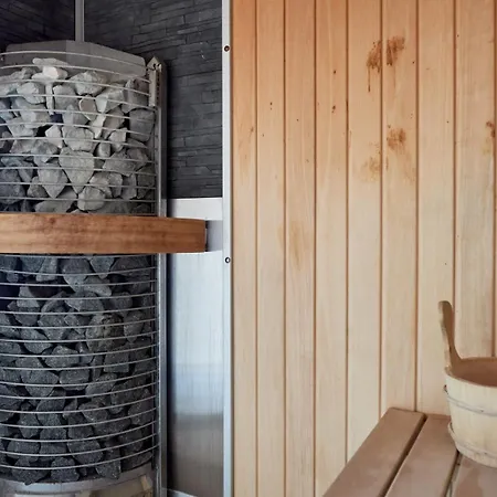 Cocktail By The Sea Spa&pool