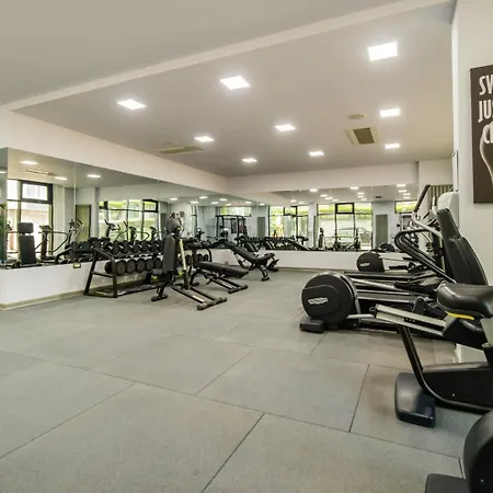 Cocktail By The Sea Spa&pool