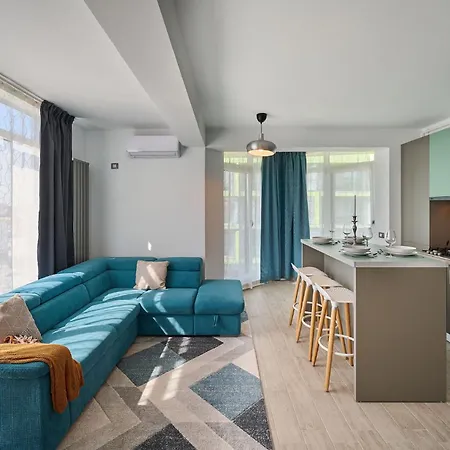 Cocktail By The Sea Spa&pool 公寓 马马亚