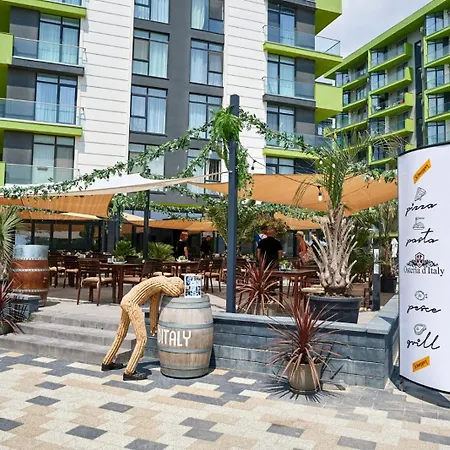 Cocktail By The Sea Spa&pool Мамая