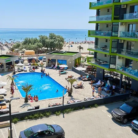 Апартаменты Cocktail By The Sea Spa&pool