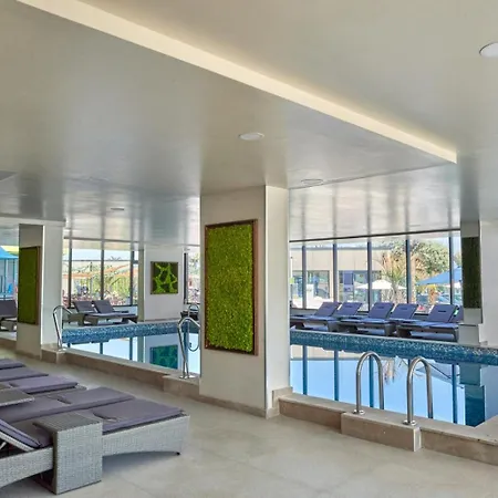 Apartment Cocktail By The Sea Spa&pool *