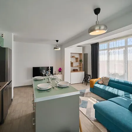 Cocktail By The Sea Spa&pool *