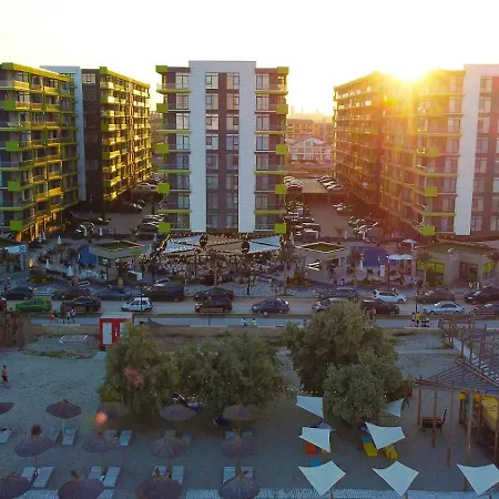 Cocktail By The Sea Spa&pool Апартаменты Мамая