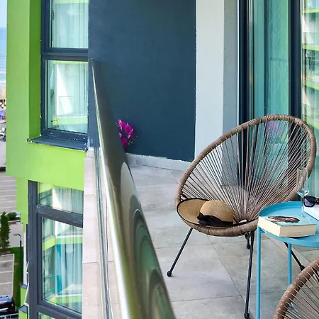 Апартаменты Cocktail By The Sea Spa&pool *